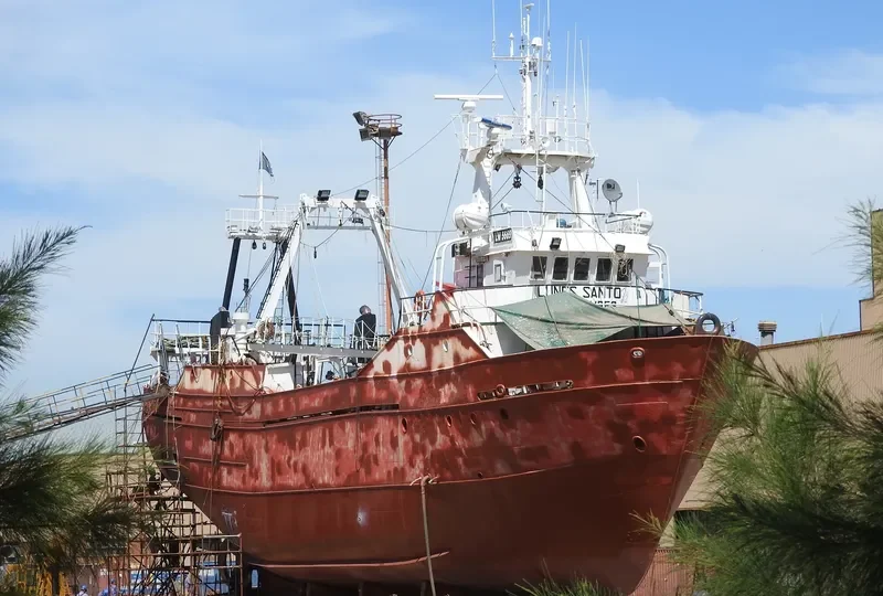 LUNES SANTO Fishing Vessel IMO 7388528 photo 2