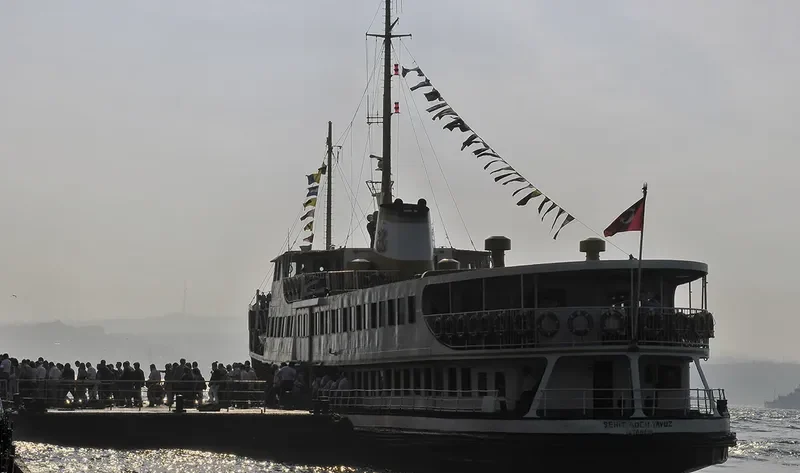 SEHIT ADEM YAVUZ Passenger Vessel IMO 7389900 photo 2