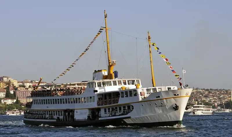 ISTANBUL 9 Passenger Vessel IMO 7389924 photo 2