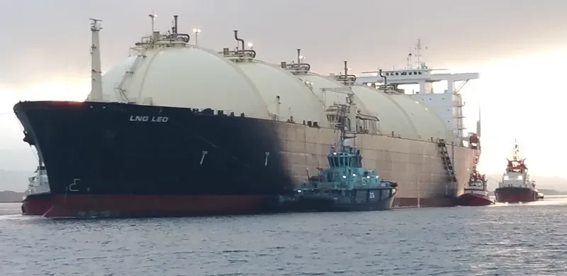 BERING ENERGY General Cargo IMO 7390155 photo 3