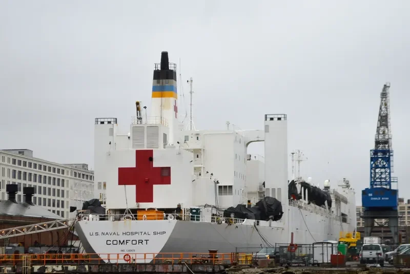 USNS COMFORT General Cargo IMO 7390478 photo 3