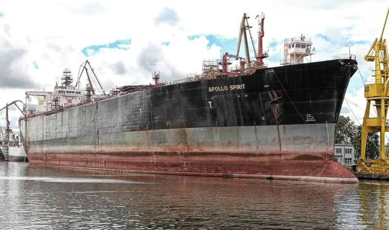 APOLLO SPIRIT Tanker IMO 7390739 photo 2