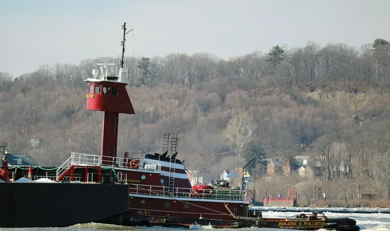 MARJORIE B.MCALLISTER Tug Boat IMO 7391020 photo 9