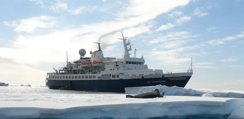OCEAN ADVENTURER Passenger Ship IMO 7391422 photo 3