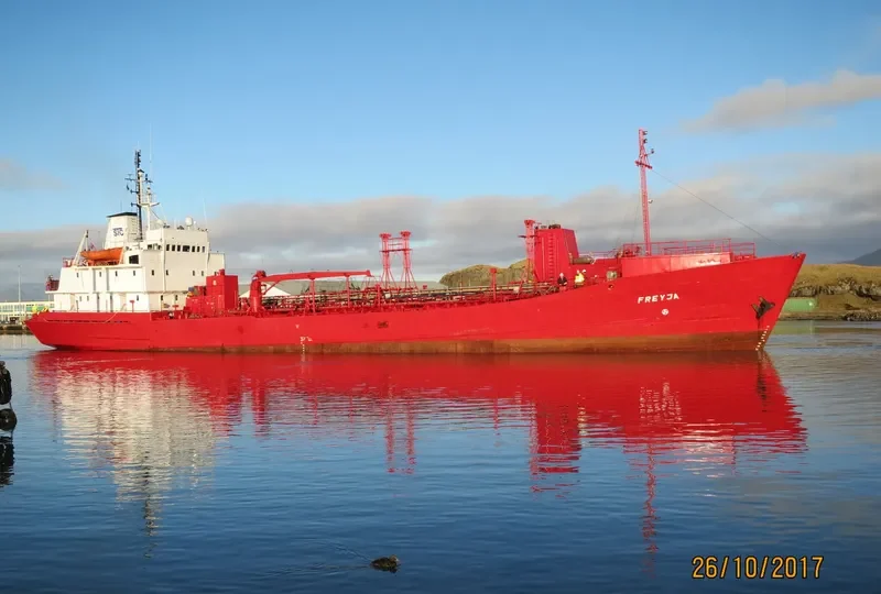 MILLENNIAL SPIRIT Tanker IMO 7392610 photo 5