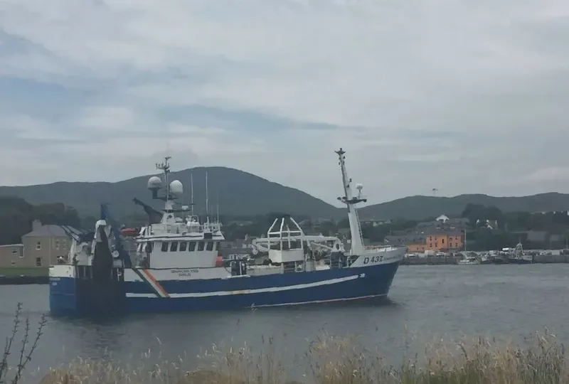 SPARKLING STAR Fishing Vessel IMO 7392945