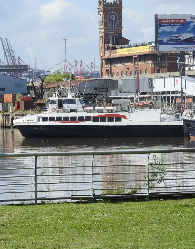 BUENOS AIRES EXPRESS Passenger Ship IMO 7396381 photo 7
