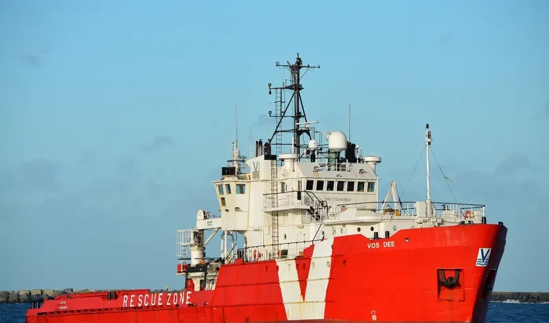 VOS DEE Offshore Vessel IMO 7396563 photo 3
