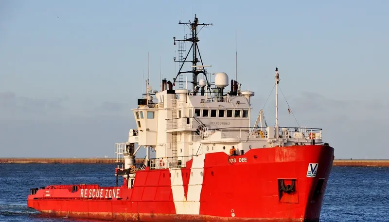 VOS DEE Offshore Vessel IMO 7396563 photo 8