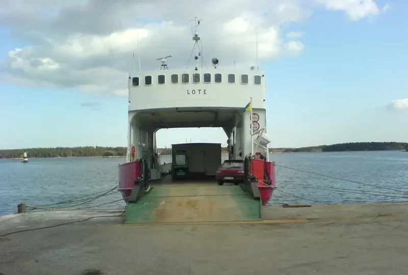 LOTE Ro-Ro IMO 7398535 photo 9