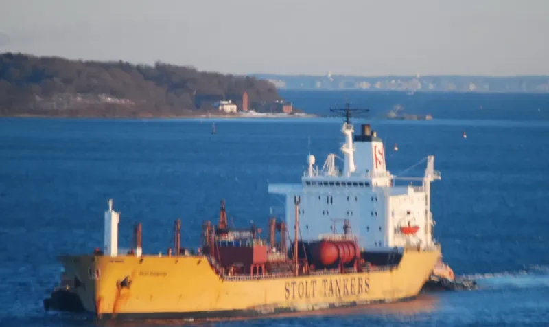STOLT INTEGRITY Tanker IMO 7400833 photo 2