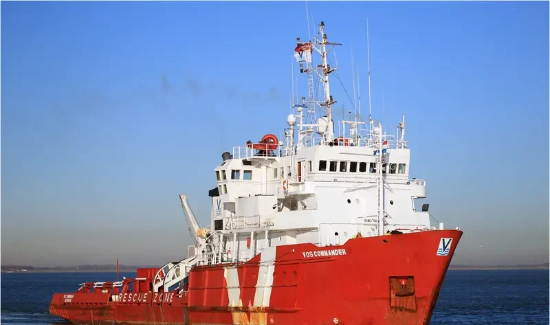 VOS COMMANDER Offshore Vessel IMO 7404188