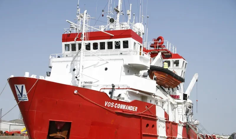 VOS COMMANDER Offshore Vessel IMO 7404188 photo 10