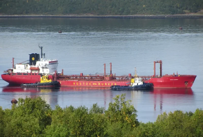 BUKHTA SLAVYANKA Tanker IMO 7406203 photo 5