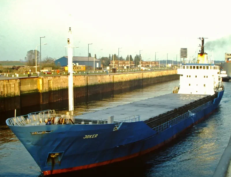 TRI BAY General Cargo IMO 7406734 photo 9