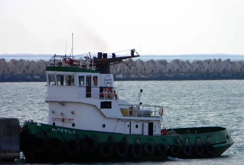 HATTA 2 Tug Boat IMO 7407582 photo 5