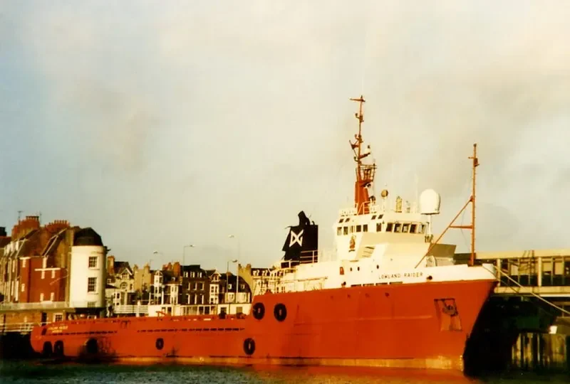 INTERSURF Offshore Vessel IMO 7408770