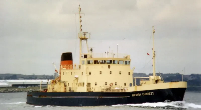 MAIGUE Tanker IMO 7409360 photo 5