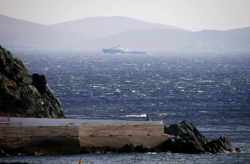 NIR Offshore Vessel IMO 7409619 photo 8