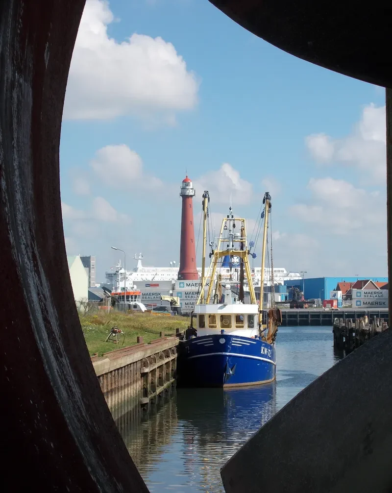 TINTA Fishing Vessel IMO 7410199 photo 4