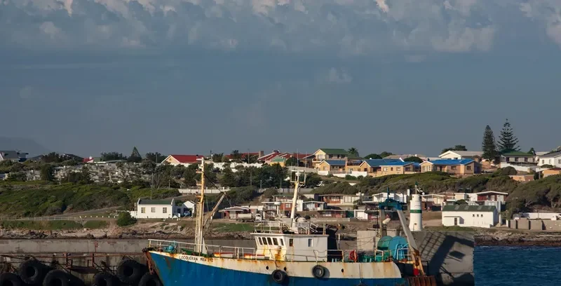 LOCQUERAN Fishing Vessel IMO 7410400 photo 3