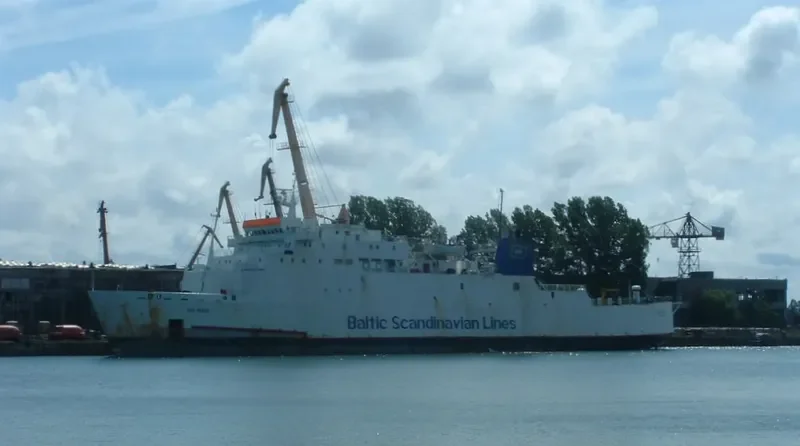 VIA MARE Ro-Ro IMO 7411258