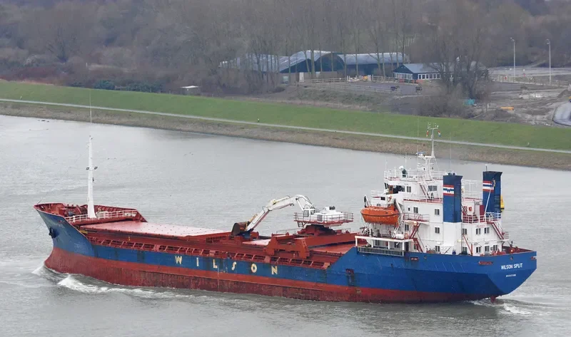 WILSON SPLIT Bulk Carrier IMO 7411375 photo 3