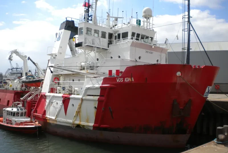 VOS IONA Offshore Vessel IMO 7413127 photo 2