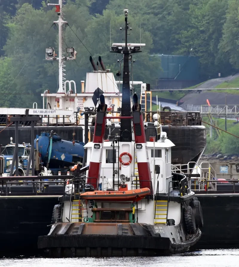 ISLAND CROWN General Cargo IMO 7414092 photo 5