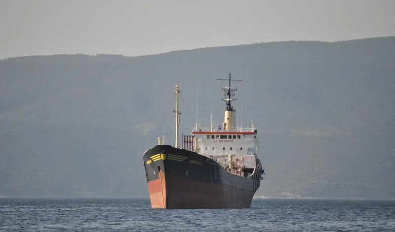 PROMITHEAS Tanker IMO 7414286 photo 8
