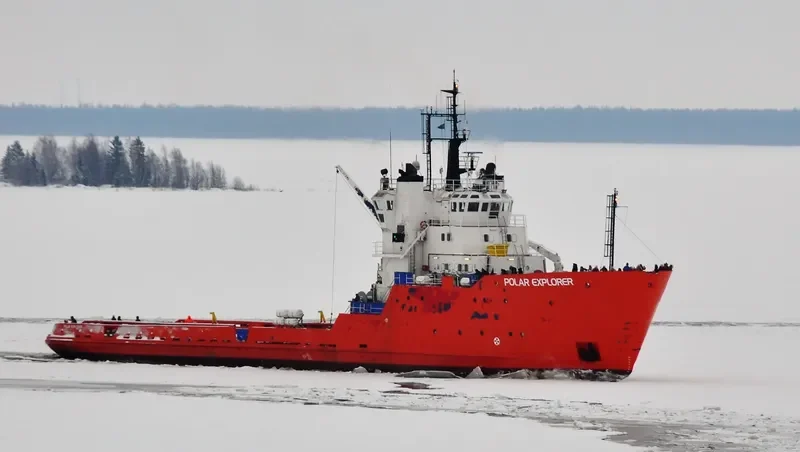 POLAR EXPLORER Offshore Vessel IMO 7415137 photo 6