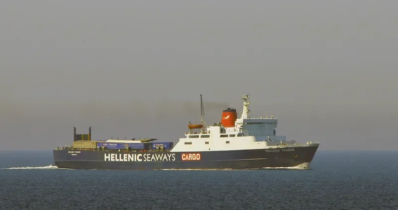 TRADER I Ro-Ro IMO 7419456