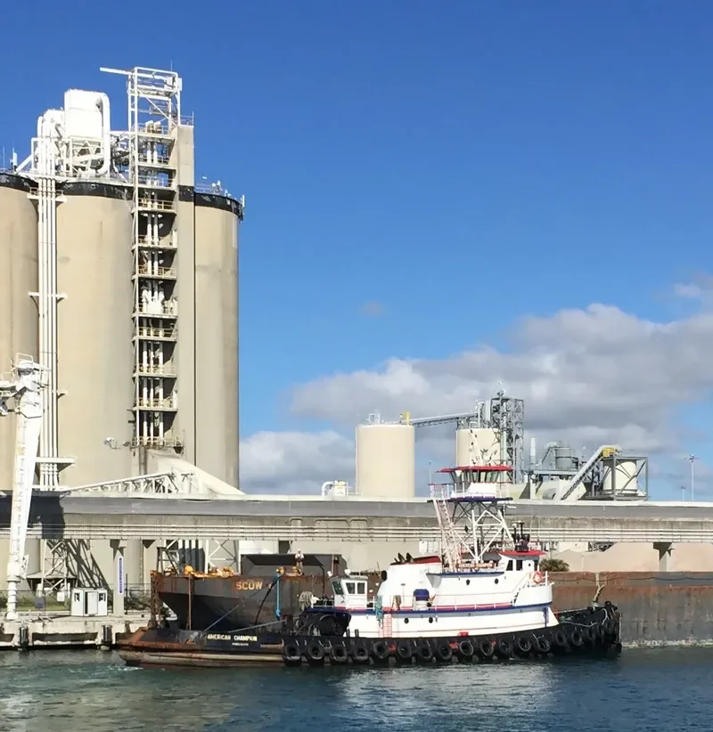 AMERICAN CHALLENGER Tug Boat IMO 7420479