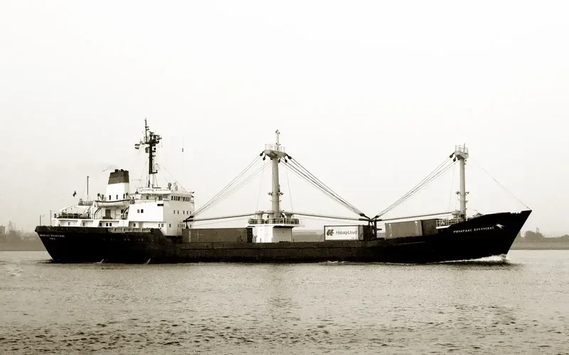 REEF ZANZIBAR General Cargo IMO 7420584