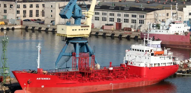 ASTERDEA Tanker IMO 7421863 photo 7