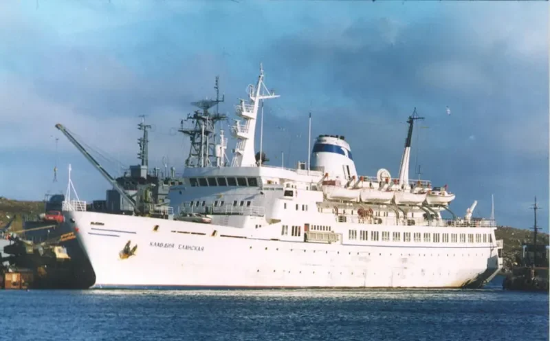 KLAVDIYA YELANSKAYA Passenger Ship IMO 7422922 photo 9