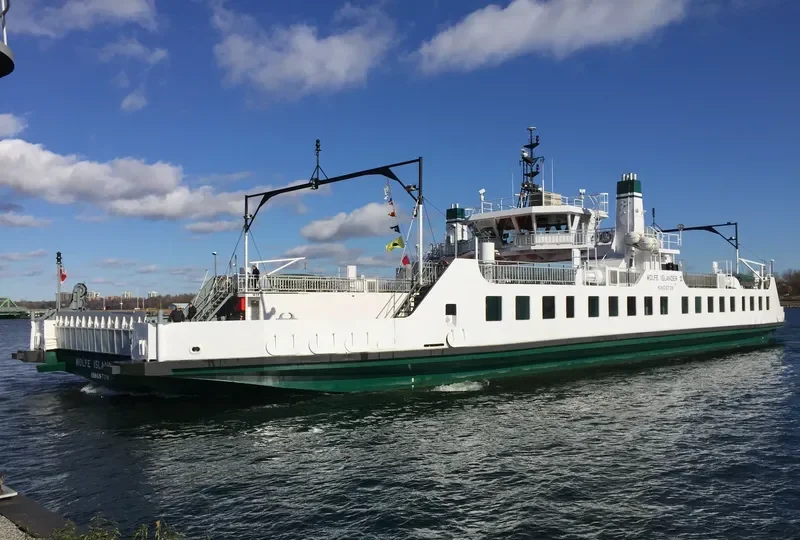 WOLFE ISLANDER III Ro-Ro IMO 7423079 photo 2