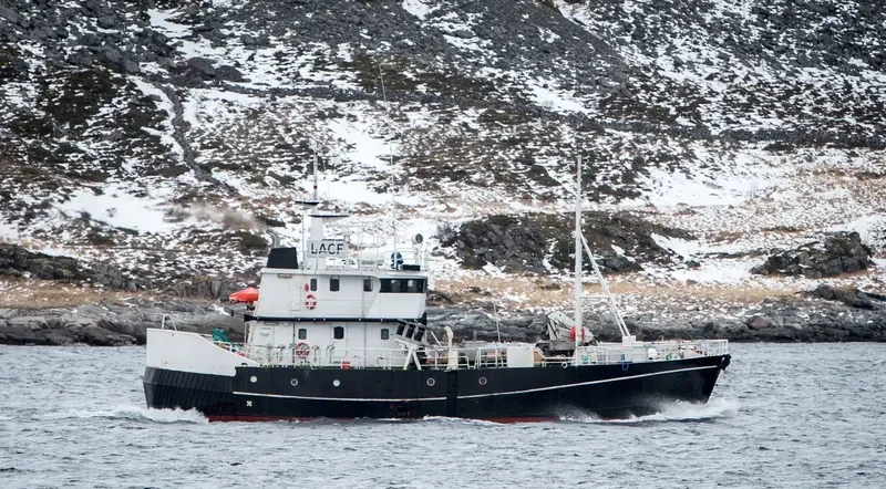 STO KURS Fishing Vessel IMO 7425211 photo 4
