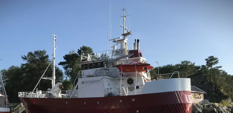 STO KURS Fishing Vessel IMO 7425211 photo 9