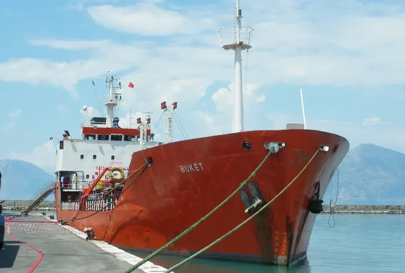 BUKET Tanker IMO 7427142 photo 3
