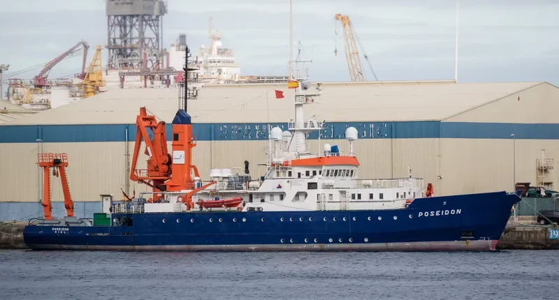 SEA WATCH 4 General Cargo IMO 7427518 photo 3