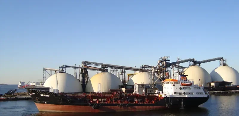 GRUMANT Tanker IMO 7427659 photo 5