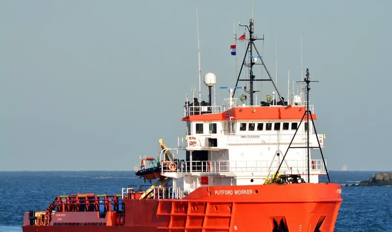 PUTFORD WORKER Offshore Supply Vessel IMO 7432094 photo 9