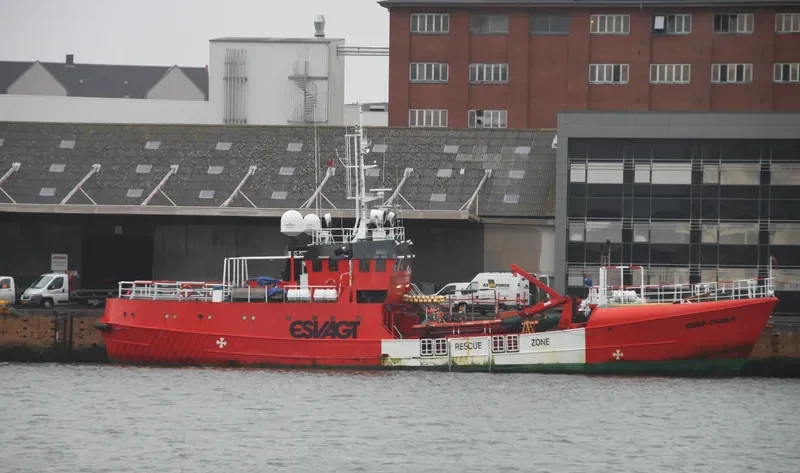 ESVAGT CHARLIE General Cargo IMO 7432226 photo 2