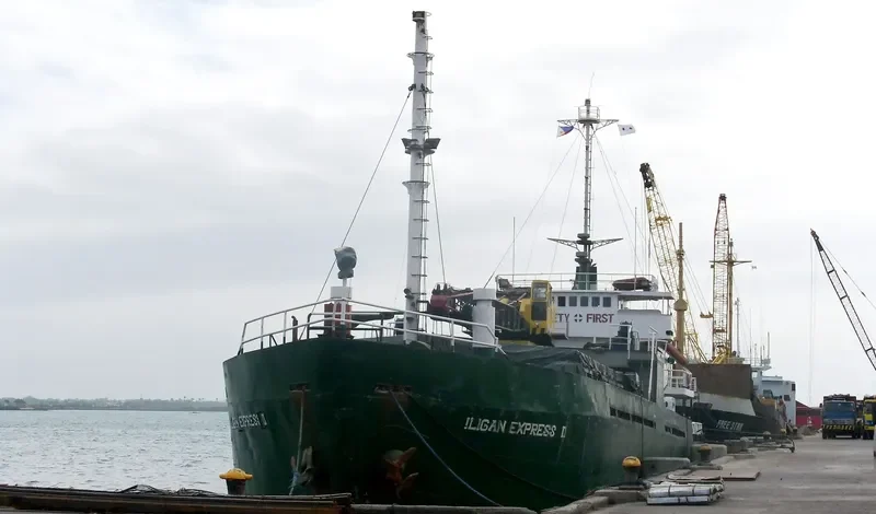 ILIGAN EXPRESS II General Cargo IMO 7432460 photo 3