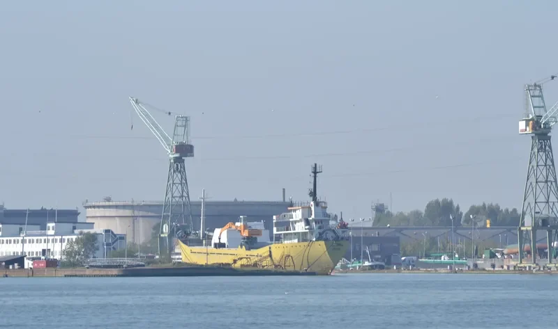 BETON LEADER General Cargo IMO 7432848 photo 3