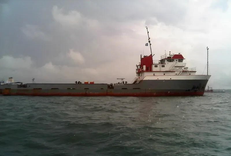 OPC DEFENDER General Cargo IMO 7433945 photo 5
