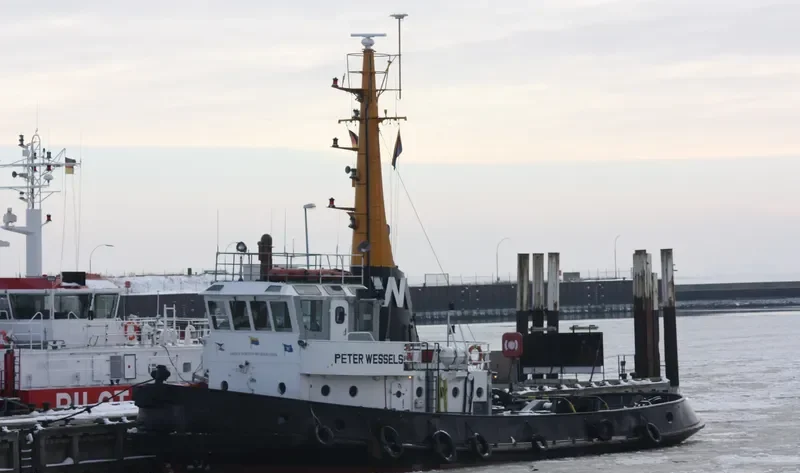 BRAGE Tug Boat IMO 7434054 photo 10
