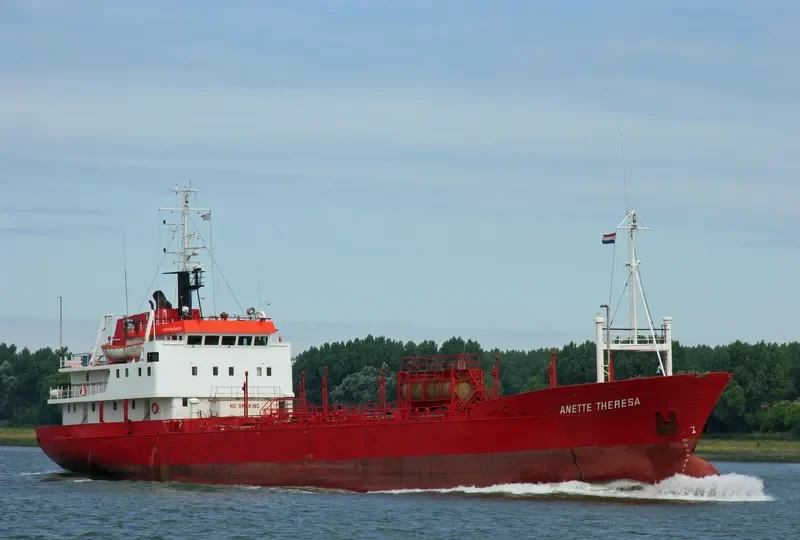 ANATOLY BILICHENKO Tanker IMO 7434195 photo 3