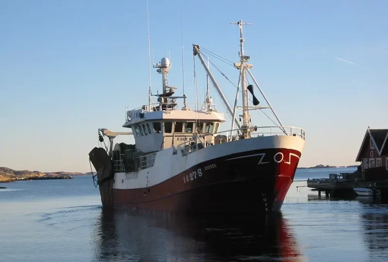 EIGENES Fishing Vessel IMO 7434652 photo 5